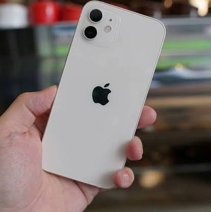 iPhone 12 White